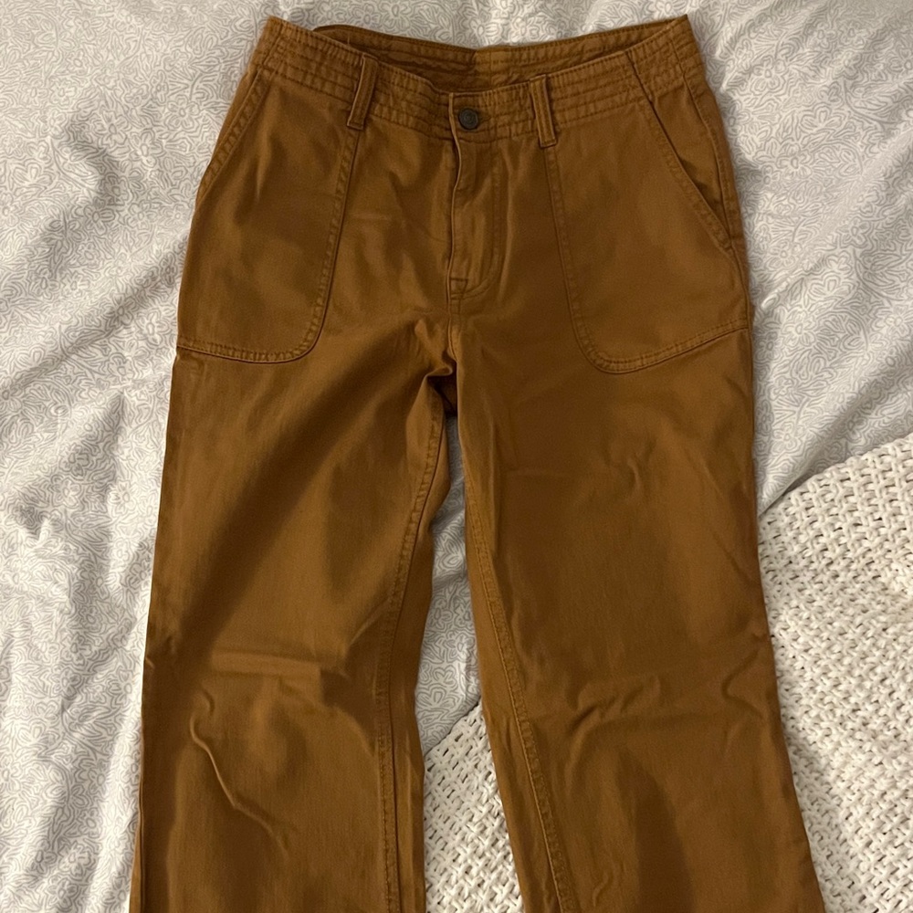 Prana mustard colored Sancho Boyfriend Pant Women’s size 6, like new condition!